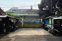 Rumah di Area Gunung - Gunung Jalan Kelud, Bareng Klojen Malang