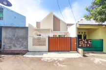 Rumah 2 KT Siap Huni Akses Dekat Stasiun Serpong Dibantu KPR J39017