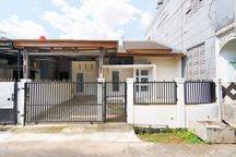 Rumah Sudah Renov LT 108 Bebas Banjir dekat Living World Grand Wisata Bekasi J15962