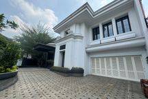 Rumah Mewah 1.050 M2 Pondok Indah Jakarta Selatan