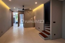 Brand New House 120m2 Pondok Indah Jakarta Selatan