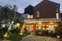 Rumah Cantik Brand New The Green Banyan Ville Bsd Tangerang