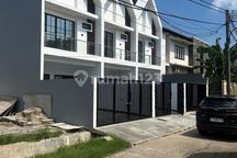 Sisa 2 Unit! Rumah Baru Skandinavian di Meruya Utara-Siap Huni & Bonus Lengkap