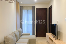 Disewakan Unit Baru Interior 2+1 Bedrooms Siap Huni Sudirman Suites