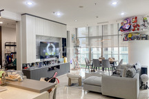 Dijual Murah Unit 3BR Double Private Lift Siap Huni di Verde Two fasilitas lengkap