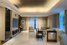 Disewakan Unit Private Lift Furnished 3BR Strategic Location Luxury Concept Four Seasons