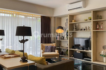 Disewakan Unit Verde Private Pool 3BR 246 Sqm Full Furnish Good Condition