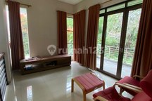 Rumah Sejuk di Resor Dago Pakar