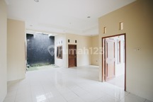 Rumah 1 Lantai Siap Huni di Solo Kota