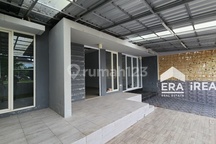 Rumah Jogja 2 Lantai Elegan di Kawasan Cluster Aman