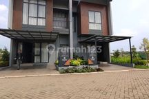 Rumah Baru Paradiso Sentul Bogor Best View