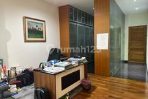 Rumah Mewah Bsd De Park Cluster Brassia Hunian Asri, Aman dan Nyaman Jual Cepat