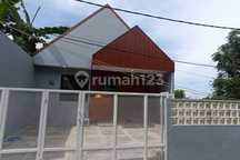 Rumah Baru Murah Bagus nyaman SHM Jl Cihanjuang Rahayu, Bandung