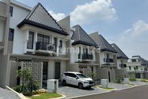 Dijual Rumah Alderwood Residence di Summarecon Bogor 3 Lantai dengan Attic Room