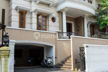 Rumah Mewah dan Siap Huni Cempaka Putih, Jakarta Pusat (Nb)