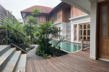 Dijual & Disewakan Rumah Besar, Bagus, Asri Kemang (Lm)