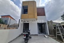 Rumah Siap Huni' Nempel Tol Jatiasih