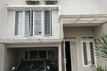 Rumah Hadap Timur LB 120 Siap Huni 15 Mnt ke MargoCity Dibantu KPR J34032