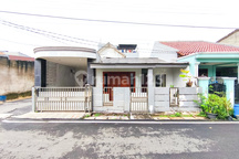 Rumah SHM LT 158 Siap Huni 10 Menit ke Summarecon Mall Serpong J-44432