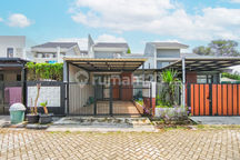 Rumah 10 Menit ke Mall Metropolitan Cibubur Hadap Selatan Dibantu KPR J-42983