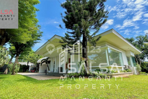 Dijual Cepat Rumah Mewah Bangunan 1 Lantai Luas Tanah 1600 M Harga Murah Bisa Buat Compound Atau Cafe Atau Kantor Atau Ruang Usaha Atau Tempat Tinggal Lokasi Strategis Dekat Kemang Dan Perbelanjaan Harga Rp.35 M Nego Area Ampera Kemang Jakarta Selatan