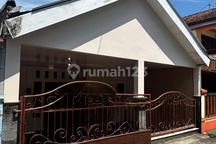 Rumah Siap Huni Dekat Terminal di Perumahan Villa Nusa Indah