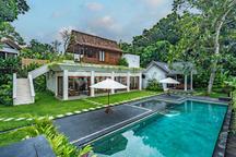 Villa Mewah Tepi Sungai 10 KT Dekat Pantai Pasut Tabanan Bali