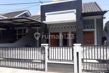 And Mr 064167 Disewakan Rumah Bagus Minimalis Murah, Lokasi Pinggir Jalan Dekat Jec, Pln, Lokasi Strategis di Area Banyak Fasum 