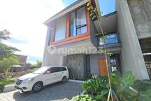 Rumah Mewah Berkonsep Boutique Housed di Maguwoharjo Yogyakarta