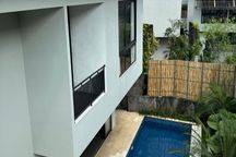 Termurah! Sewa Rumah Cluster Mewah Kemang Lb 879m2 +swimming Pool