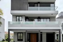 Jual Rumah Lux LT 228M2 Green Living di Cluster Elite Jakbar