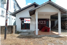 Disewakan Rumah Belakang Ruko Jl Perdamaian Pontianak