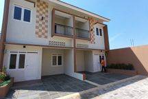 Jual Rumah Baru2 Lantai Dalam Cluster Dekat Pemkot Cimahi