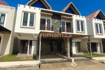 Siap Huni Townhouse Center Park Avenue di Cgc