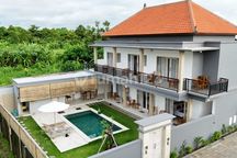 1 Bed Room Apartment strategic location in seminyak