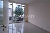 Rumah 6 X 18 Greenlake City Siap Huni Harga Menarik