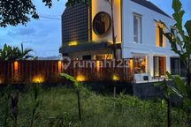 ******** View Sawah Indah di Ubud