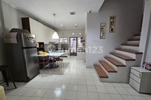 Rumah SHM Siap Huni 2Lt Bebas Banjir di Harapan Indah