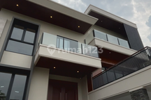 Rumah Brand New Eminent Bsd City Hook Mewah 
