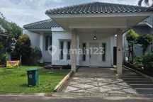 Disewakan Rumah di Bukit Golf Hijau Sentul City Bagus