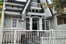 Rumah Disewakan Bulanan di Venesia Furnished