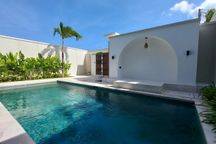 Mediterranian Luxury And Elegant Villa In Canggu