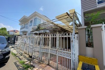 Rumah Tua Lokasi Super Strategis Pulo Gadung Luas 170M2, Jalan Depan Lebar 2 Mobil, Hak Milik Harga Nego Sampai Jadi