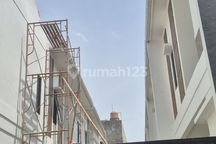 Rumah Baru Dalam Cluster Hanya Tinggal 2 Unit, Lokasi Strategis
