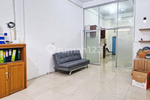 SEWA RUMAH DALAM KOMPLEK DI SUNGGAL (KHUSUS CHINESE)