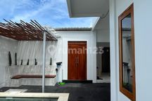 Di Sewakan Villa Baru Full Furnished Sangat Bagus Di Sunset Road