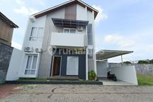 Perumahan 2 Lantai, 12 Menit ke Yogyakarta International School