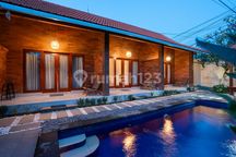 Guest House 4 Bedroom At Tumbak Bayuh Canggu
