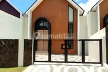 Rumah Bangunan Baru di Greenland Tidar Malang