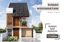 Dekat Sanata Darma Rumah 2 Lantai di Maguwoharjo, Sleman